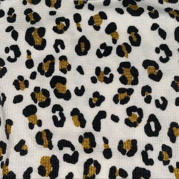 Old Navy Leopard Thermal Top - Picture 3 of 7